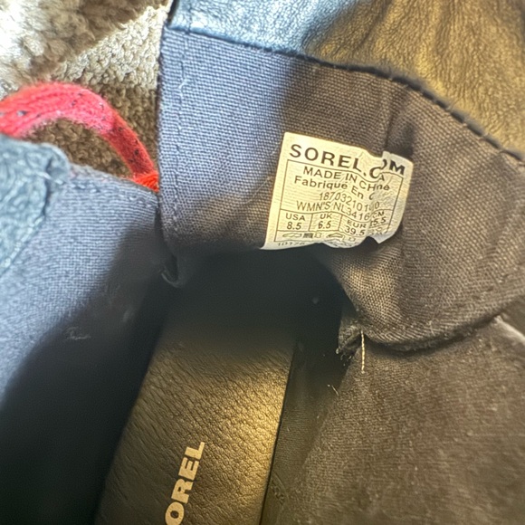 Sorel Phoenix Lace-Up Boots Black Size 8.5 used. - Picture 5 of 6